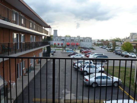 Victoria Motor Motel 2*